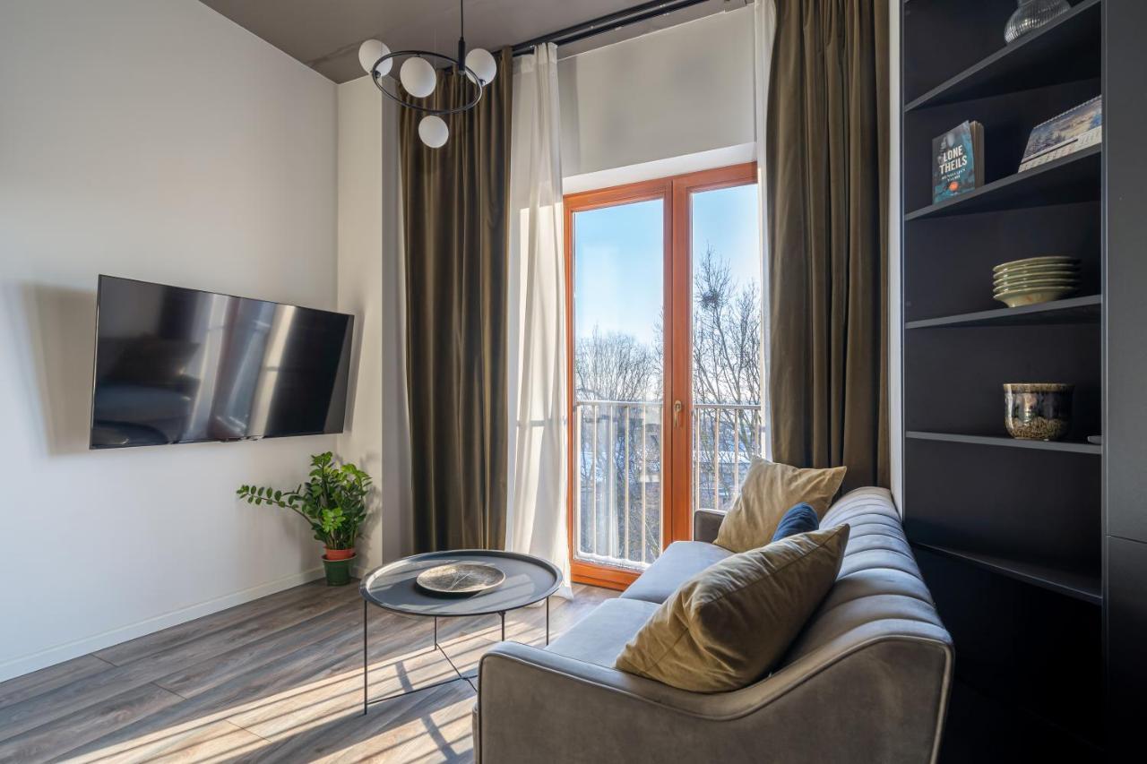 Cosy Studio Apartment In Ridzenes Residence Рига Екстер'єр фото